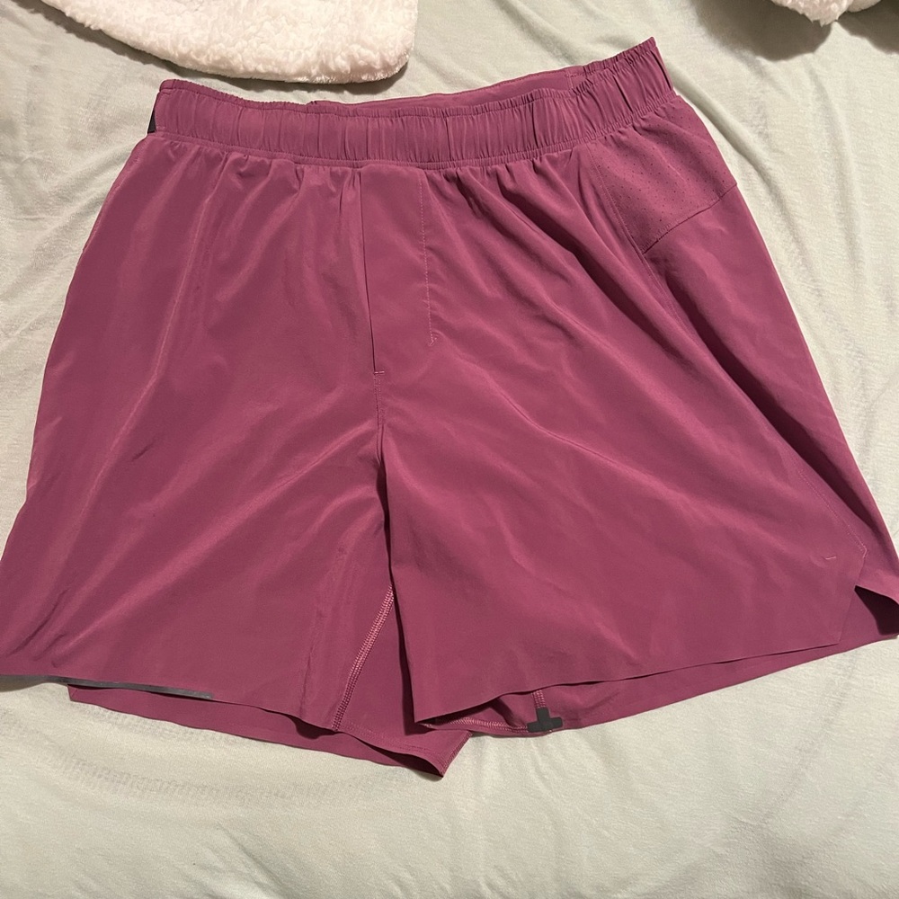 Lululemon mens surge shorts medium